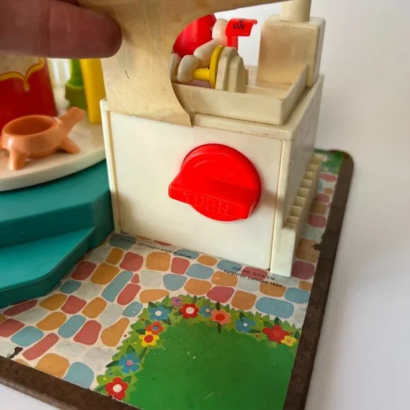Vintage 1964 Fisher Price Little People Musical Merry Go Round Music Works - Picture 3 of 12